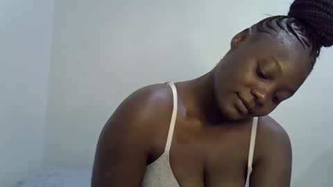 bubbly_ass30 online show from 02-09-26, 06:45