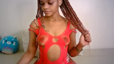 Snapshot of bubbly_cakes chatting on 06-29-26, 11:54 Star online show from 06-29-26, 11:54
