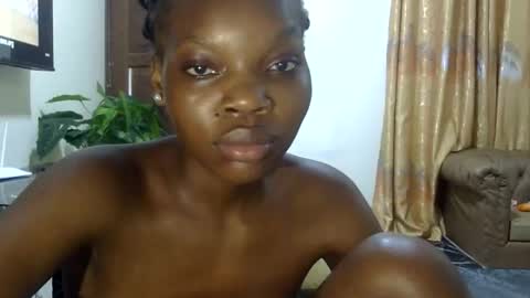 Snapshot of bubblyebony_01 chatting on 06-07-26, 10:46 Lucy online show from 06-07-26, 10:46