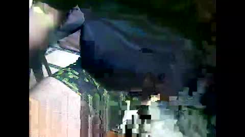 Snapshot of bublachut chatting on 02-15-26, 03:25 suzie2rogers online show from 02-15-26, 03:25