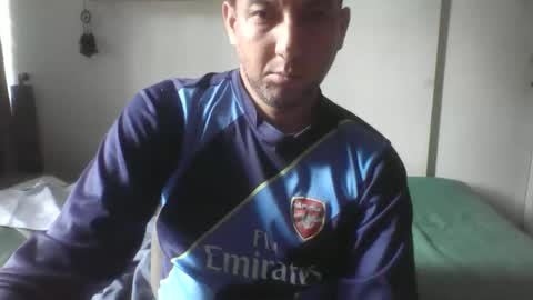 bucaramangahombre online show from 10-19-25, 05:57