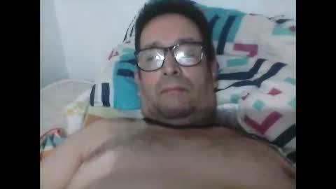 Snapshot of buchs32 chatting on 09-23-25, 05:10 buchs32 online show from 09-23-25, 05:10