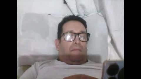 Snapshot of buchs32 chatting on 10-02-25, 06:09 buchs32 online show from 10-02-25, 06:09