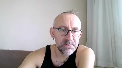 Buck Wessle online show from 11-03-25, 10:05