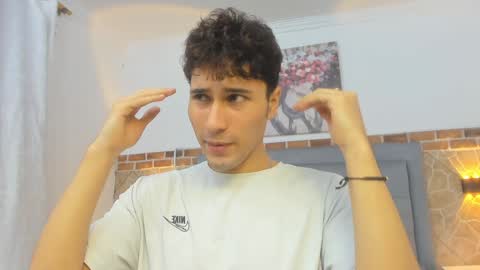 Snapshot of buddy_whitte chatting on 01-28-25, 11:17 Buddy Whitte online show from 01-28-25, 11:17