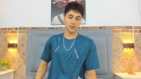 Snapshot of buddy_whitte chatting on 03-06-25, 11:25 Buddy Whitte online show from 03-06-25, 11:25