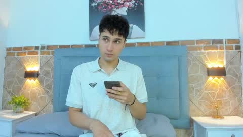 Snapshot of buddy_whitte chatting on 03-10-25, 11:32 Buddy Whitte online show from 03-10-25, 11:32