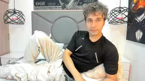 Snapshot of buddy_whitte chatting on 11-04-25, 12:04 Buddy Whitte online show from 11-04-25, 12:04