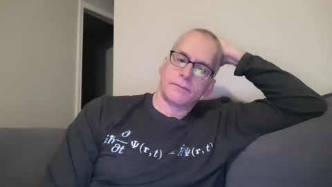 Snapshot of budman004 chatting on 02-17-26, 04:20 budman004 online show from 02-17-26, 04:20