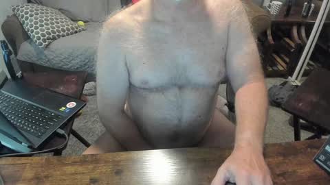 Bud online show from 12-27-24, 05:05