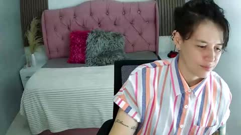 bug2025 online show from 02-13-26, 02:51