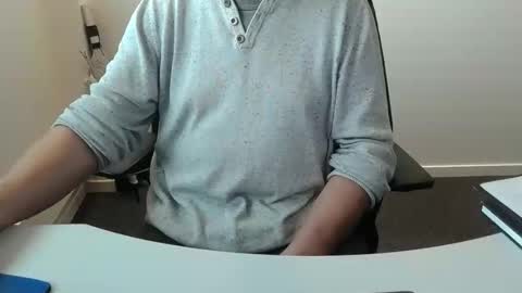 Snapshot of buggemann chatting on 10-24-25, 07:27 buggemann online show from 10-24-25, 07:27