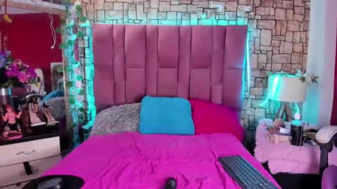 Snapshot of bulmasweetyose chatting on 01-25-25, 08:10 bulmasweetyose mommy submissive control milf lovense online show from 01-25-25, 08:10