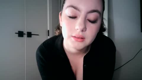 Dominique online show from 01-20-25, 11:21