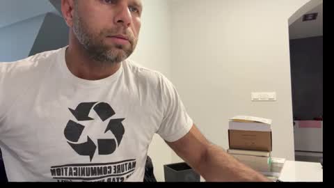 Snapshot of bungabunga2026 chatting on 12-20-25, 09:05 bungabunga2026 online show from 12-20-25, 09:05