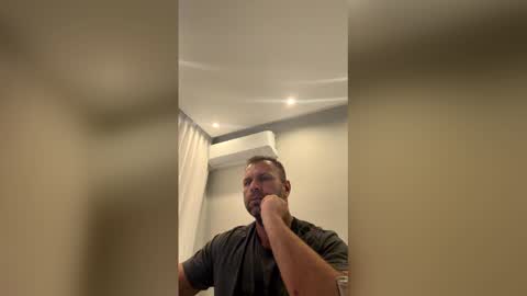 Snapshot of bungabunga2026 chatting on 03-04-26, 04:46 bungabunga2026 online show from 03-04-26, 04:46