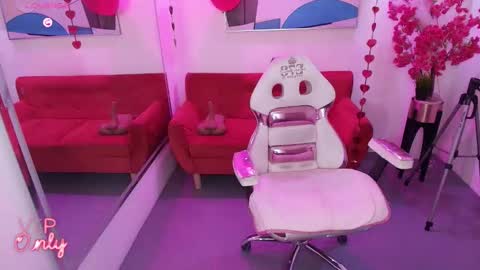 Bunnie online show from 02-13-26, 12:23