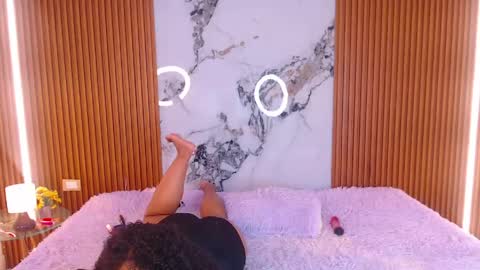 Rossi Hill online show from 04-18-26, 12:53