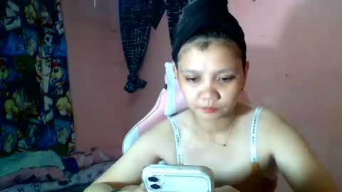 Snapshot of bunny_flower18 chatting on 06-23-26, 10:57 bunny_flower18 online show from 06-23-26, 10:57
