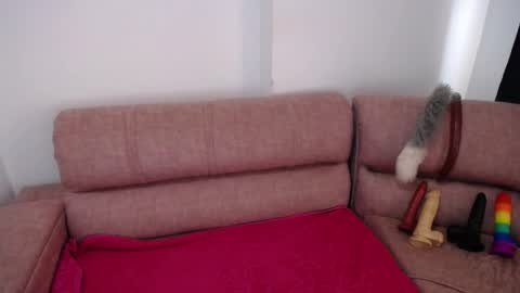 NINA online show from 12-13-24, 02:05