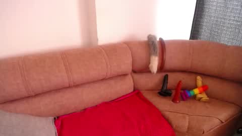 NINA online show from 02-20-25, 04:36