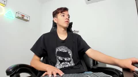 bunny online show from 11-03-25, 12:28