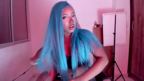 Snapshot of bunny_secrets chatting on 05-20-26, 11:55 Isa online show from 05-20-26, 11:55