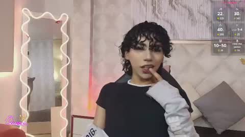 Snapshot of bunny_tay1 chatting on 06-11-26, 11:52 Bunny online show from 06-11-26, 11:52