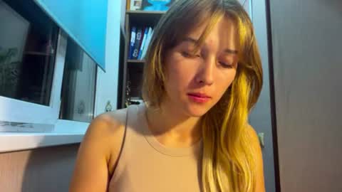 Bunnyaurielle online show from 07-21-26, 07:49