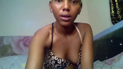 bunnydiva_ online show from 12-15-25, 12:37