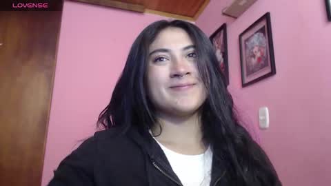 Snapshot of bunnyemilyr0s33 chatting on 11-05-25, 02:17 bunnyEmilyR0s33 online show from 11-05-25, 02:17