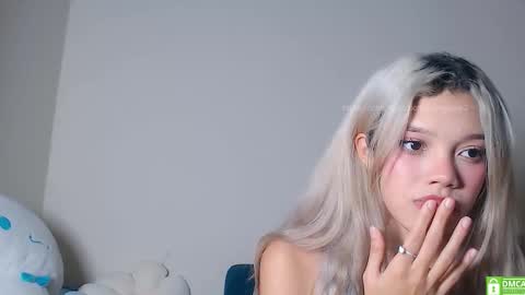 Snapshot of bunnypink2 chatting on 03-02-26, 05:08 Emma online show from 03-02-26, 05:08