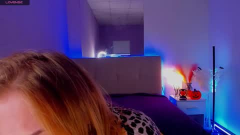 Snapshot of bunnyshows chatting on 10-20-25, 12:27 BunnyShows online show from 10-20-25, 12:27