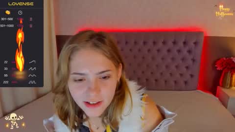 Snapshot of bunnyshows chatting on 11-02-25, 06:38 BunnyShows online show from 11-02-25, 06:38