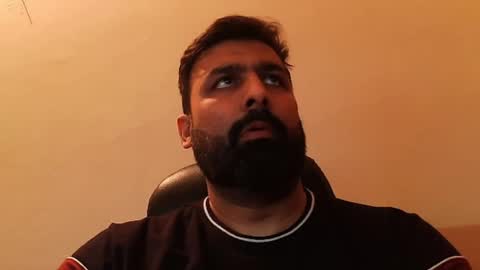 Hairy Arabian online show from 01-25-25, 05:40