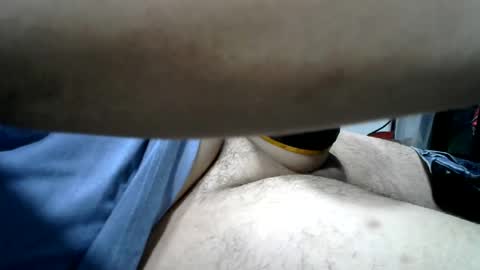Snapshot of burnedbarrel chatting on 07-09-26, 02:26 burnedbarrel online show from 07-09-26, 02:26