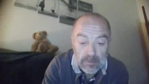 Snapshot of burnleyguy1977 chatting on 12-14-24, 01:39 burnleyguy1977 online show from 12-14-24, 01:39