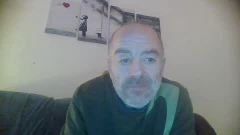 Snapshot of burnleyguy1977 chatting on 01-03-25, 01:48 burnleyguy1977 online show from 01-03-25, 01:48