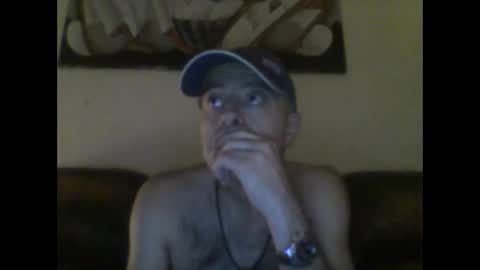 Snapshot of burnleyguy1977 chatting on 11-16-25, 02:17 burnleyguy1977 online show from 11-16-25, 02:17