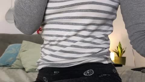 Larisa online show from 01-10-25, 04:41