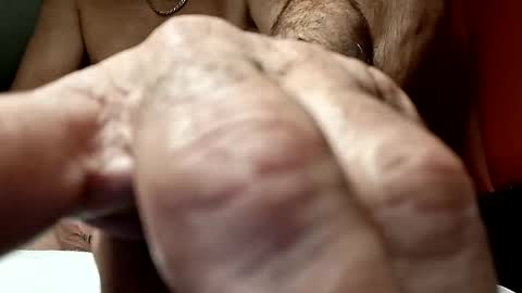 Snapshot of bushdoctor3 chatting on 09-26-25, 11:47 bushdoctor3 online show from 09-26-25, 11:47