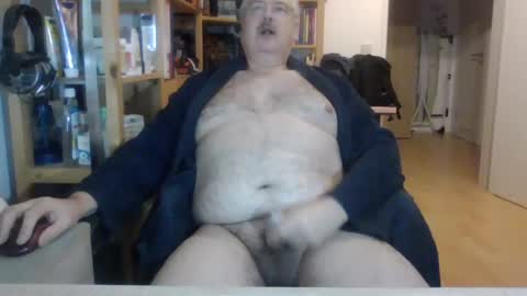 Snapshot of busibaer666 chatting on 12-11-24, 04:39 busi online show from 12-11-24, 04:39