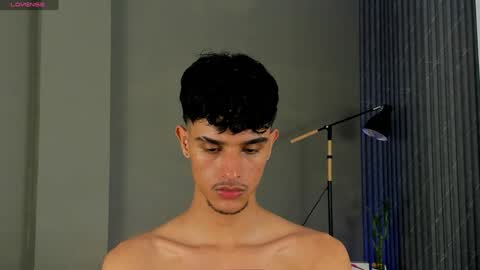 Buster independent model online show from 01-17-25, 04:28