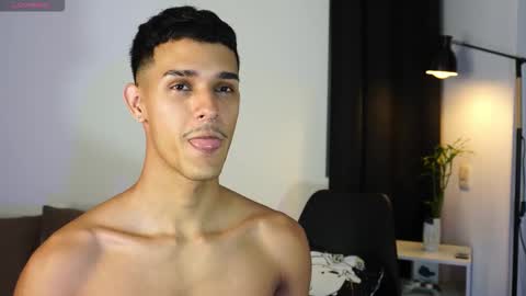 Buster independent model online show from 03-25-26, 12:38