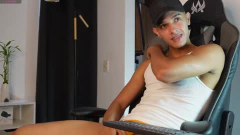 Buster independent model online show from 04-22-26, 04:19