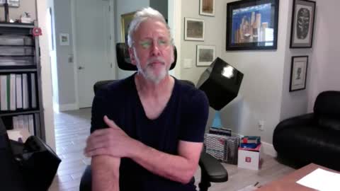 Snapshot of bustinout99 chatting on 01-26-25, 02:19 afternoon wood online show from 01-26-25, 02:19