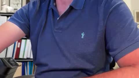 Snapshot of bustinout99 chatting on 09-08-25, 07:57 afternoon wood online show from 09-08-25, 07:57