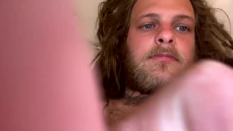 bustinyourbutt online show from 02-03-25, 04:35