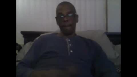 Busturgutzgd1 online show from 01-23-25, 02:55