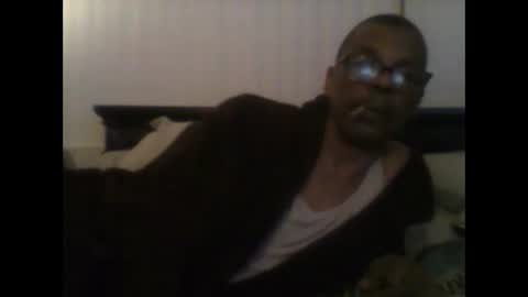 Busturgutzgd1 online show from 02-08-25, 05:29